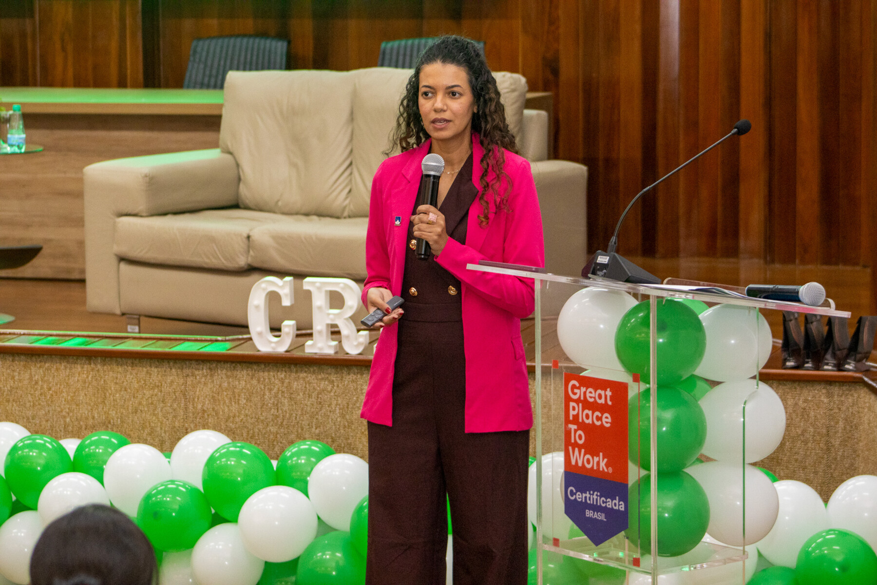 A programação contou com palestrantes com currículos sublimes enfatizados em gestão de saúde, liderança, qualidade assistencial e segurança do paciente..jpg